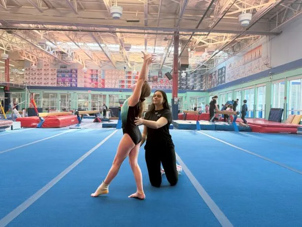Girls Intermediate Gymnastics (8-12 yrs)