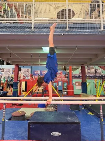 Boys Int Gymnastics (10-14 yrs)