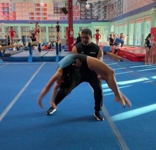 Girls Advanced Gym (11-14 yrs)